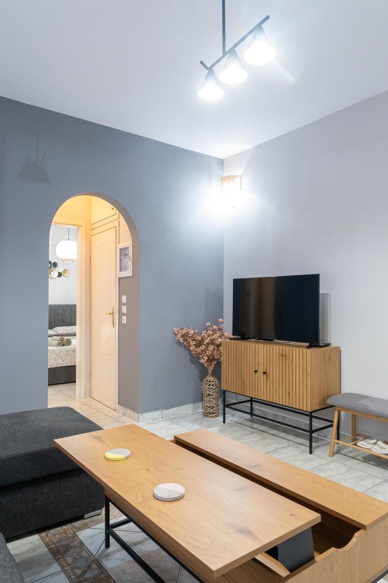 Ninas Central Apartment Кавала Экстерьер фото